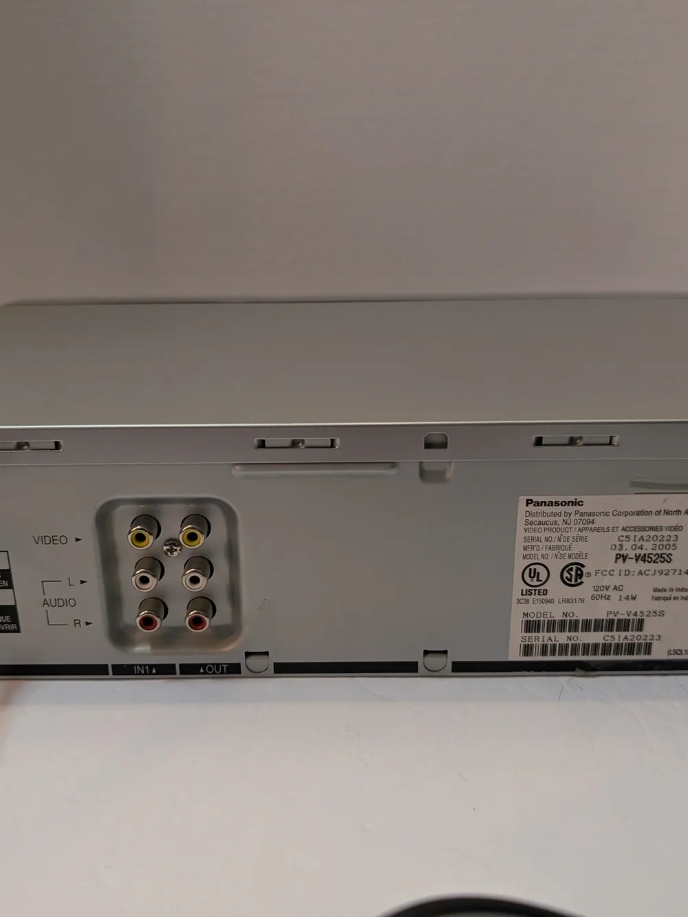 Panasonic Omni Vision _ PV-V4525S Silver VHS